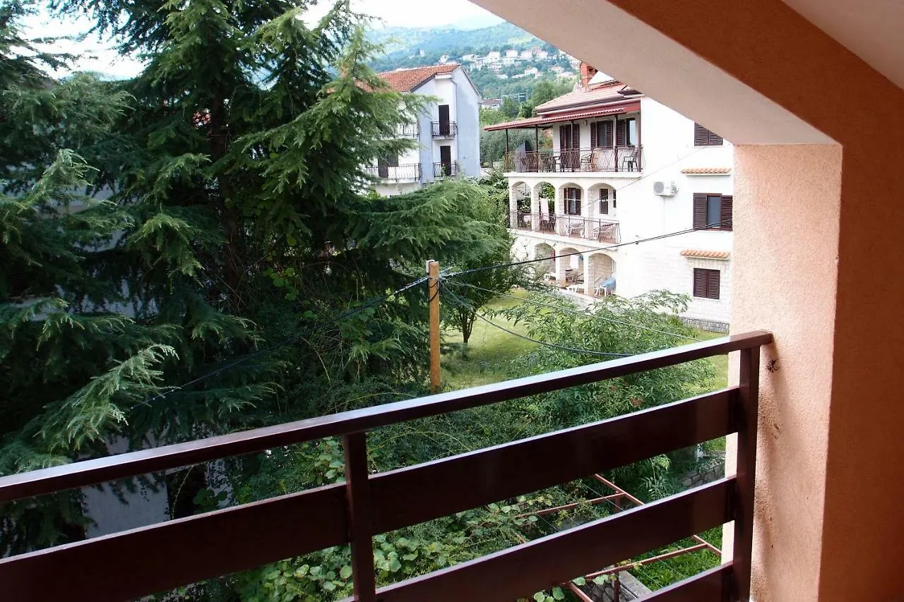Villa Lina Gostinjska kuća