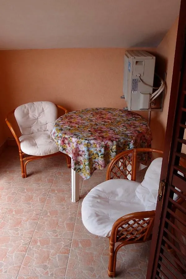 Guest house Villa Lina Icici